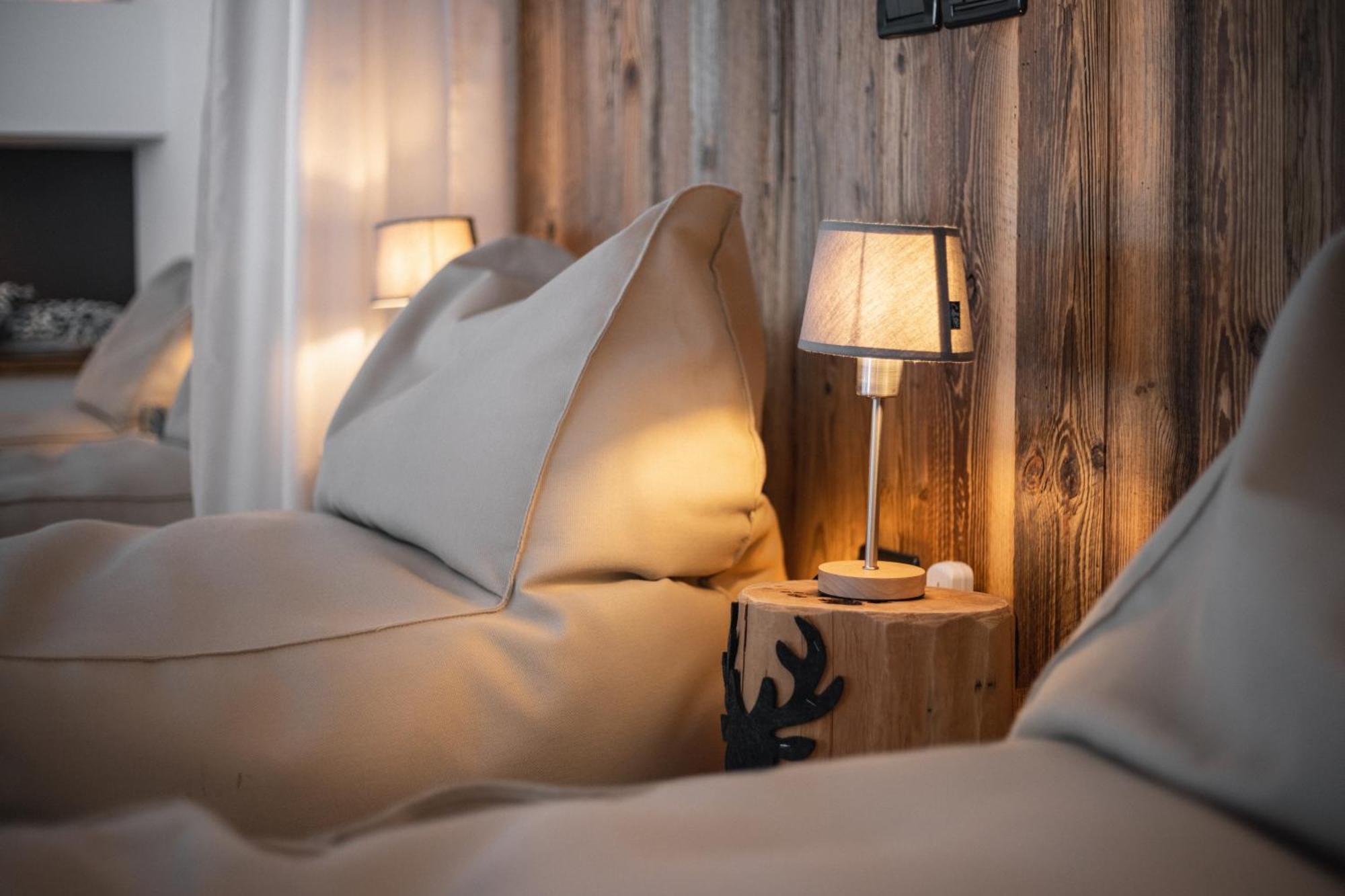 Hotel Ciasa Ai Pini San Cassiano  Zewnętrze zdjęcie